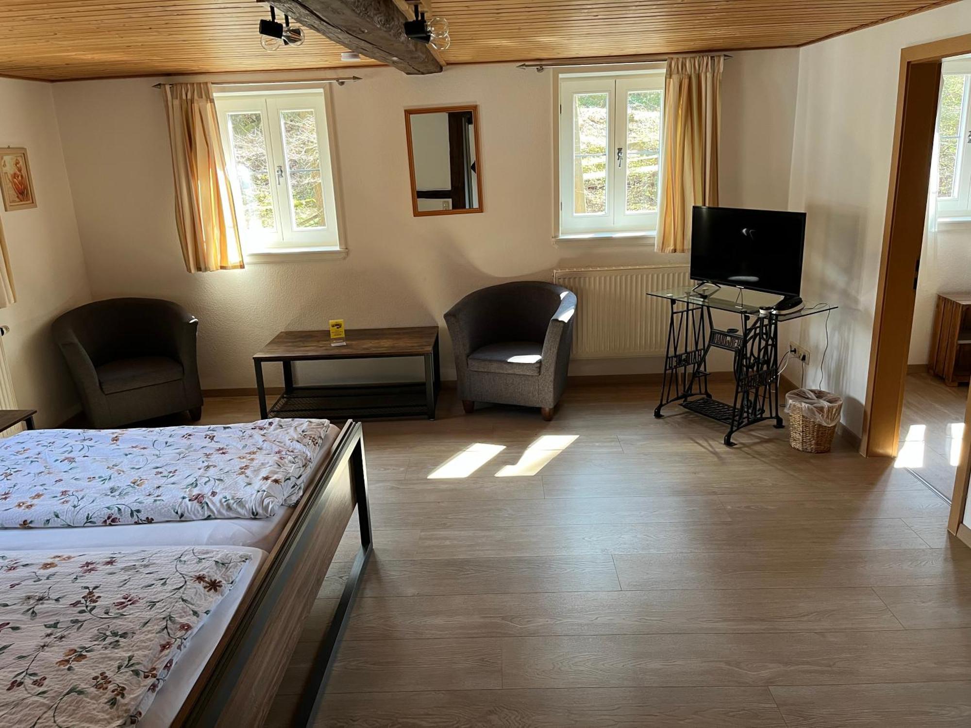 Pension Untere Muehle Burghaun Extérieur photo