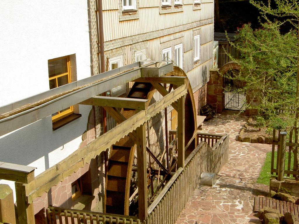 Pension Untere Muehle Burghaun Extérieur photo