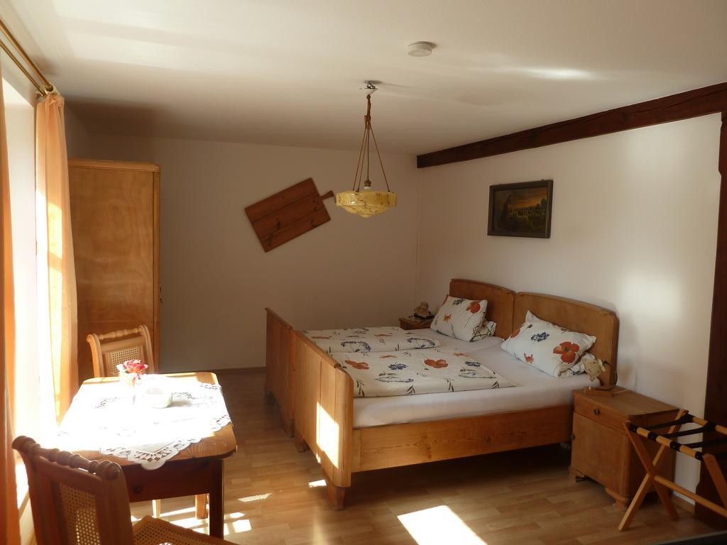 Pension Untere Muehle Burghaun Extérieur photo