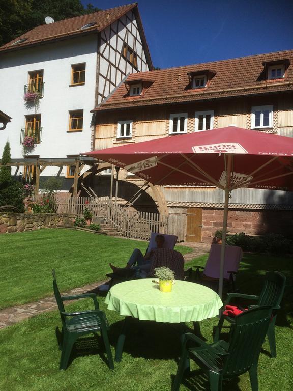 Pension Untere Muehle Burghaun Extérieur photo